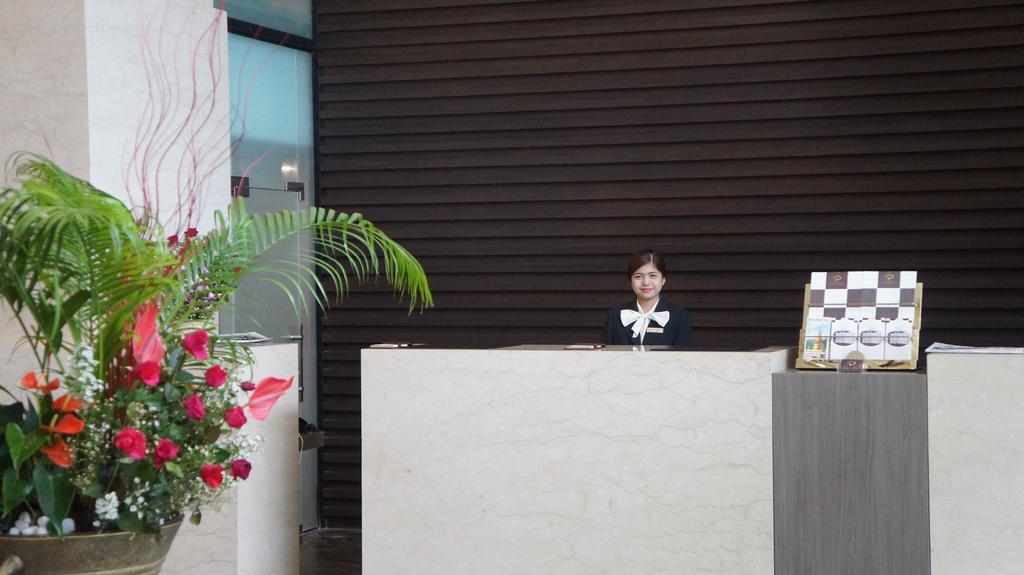 Hotel Parami Yangon Luaran gambar