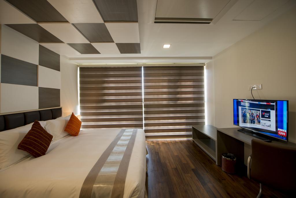 Hotel Parami Yangon Luaran gambar