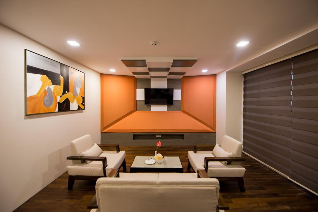 Hotel Parami Yangon Luaran gambar