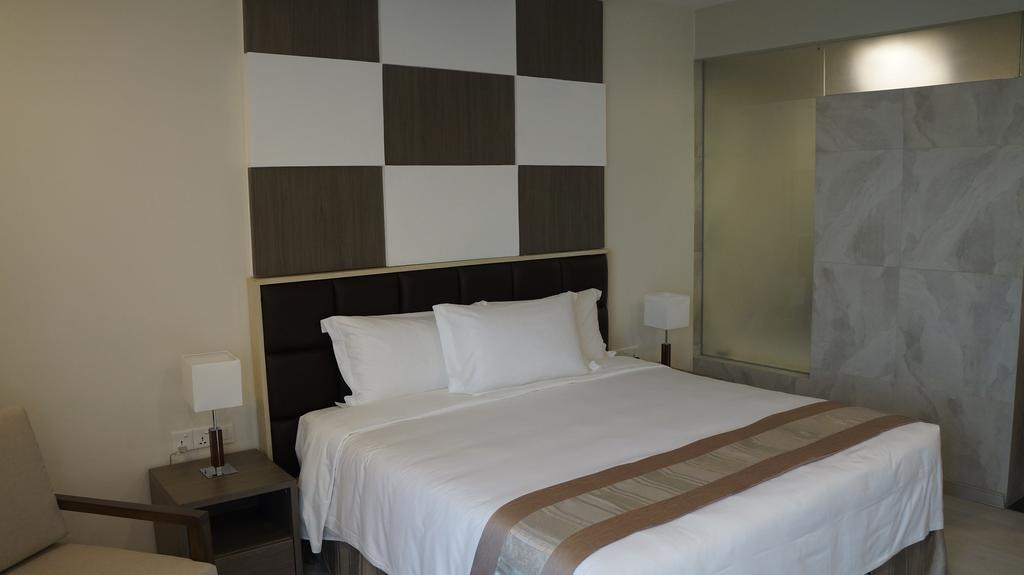Hotel Parami Yangon Luaran gambar