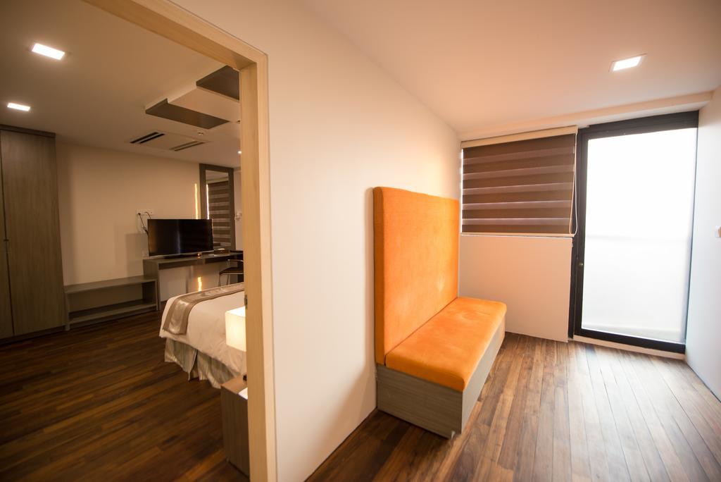 Hotel Parami Yangon Luaran gambar