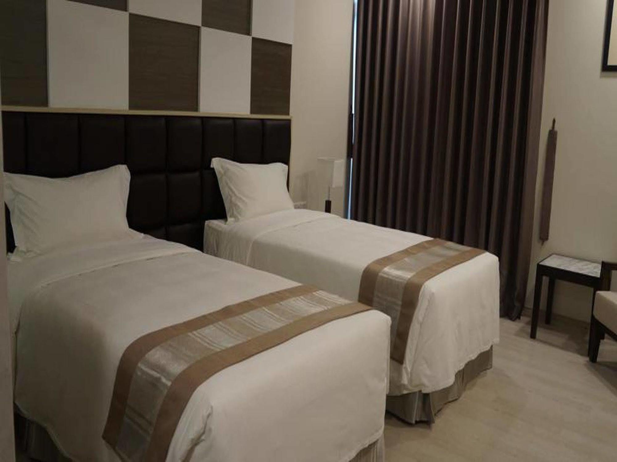 Hotel Parami Yangon Luaran gambar