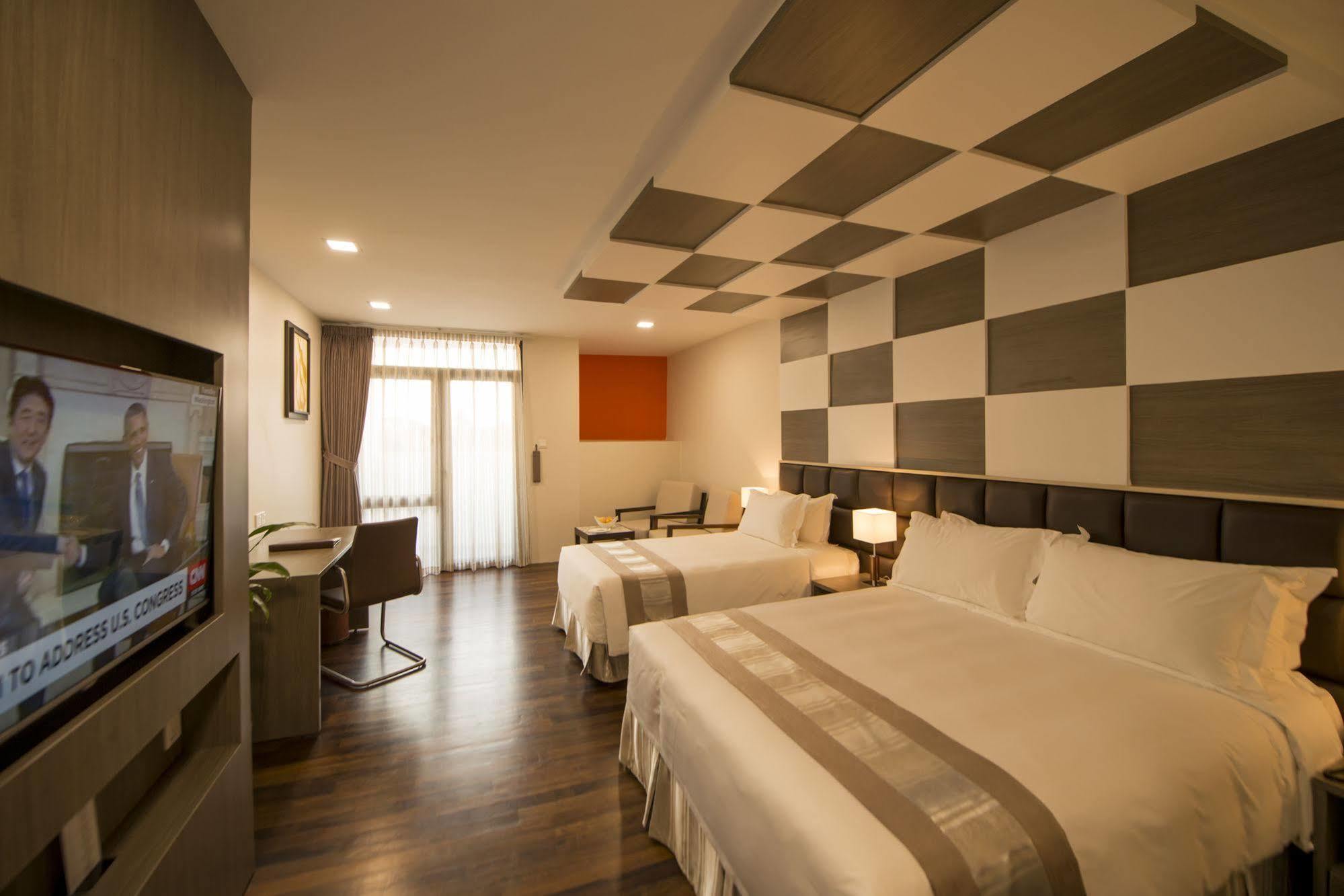 Hotel Parami Yangon Luaran gambar